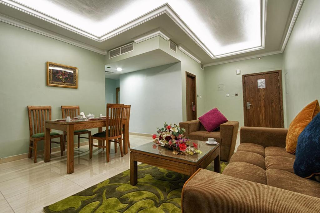 שארג'ה Al Sheraa Hotel Apartment חדר תמונה